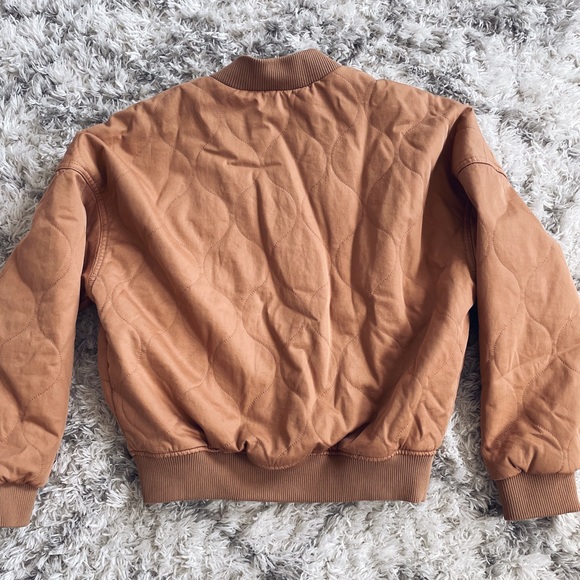 Universal Thread puffer jacket - Picture 3 of 4